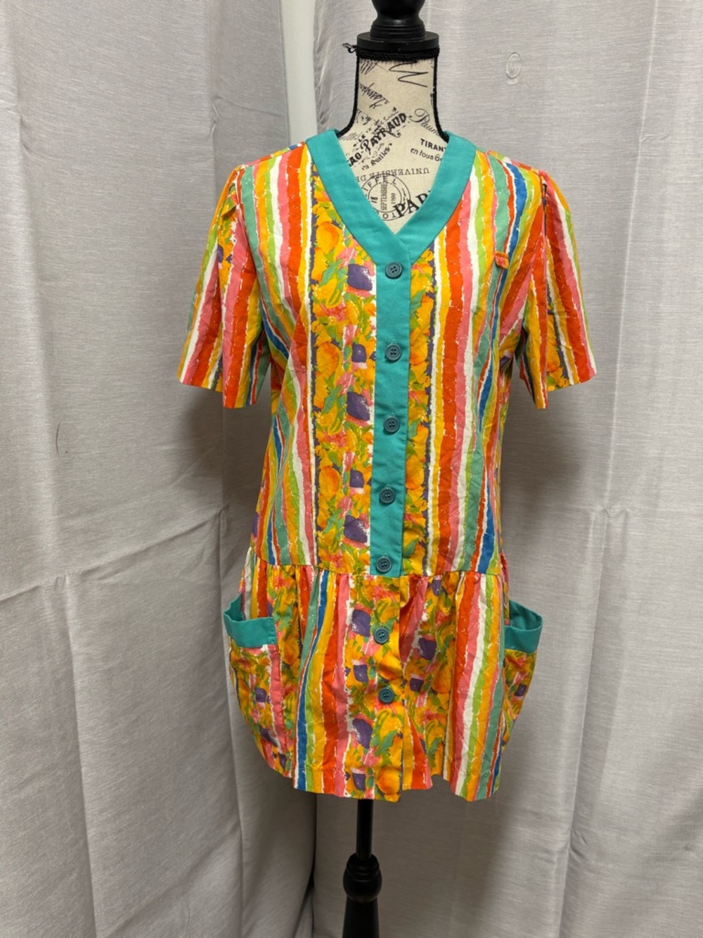 Disney Worldwide Services Female Cast Member Multi-Color Dress Sz M